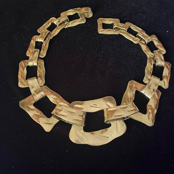 Luisa Conti Brutalist Gold Tone Square Link Choker - Picture 3 of 12